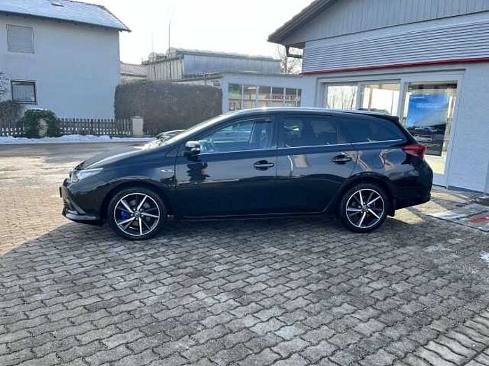 Toyota Auris Touring Sports Hybrid Edition-S+