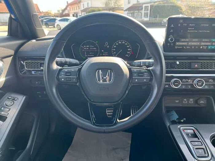 Honda Civic 2.0 e: HEV Sport