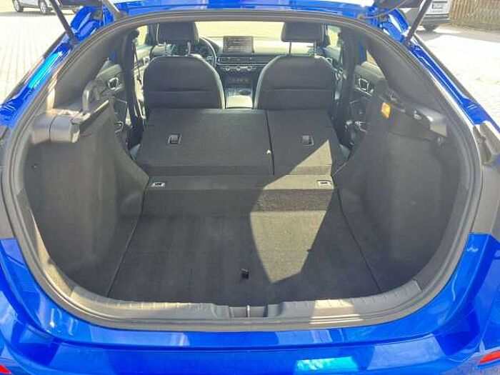 Honda Civic 2.0 e: HEV Sport