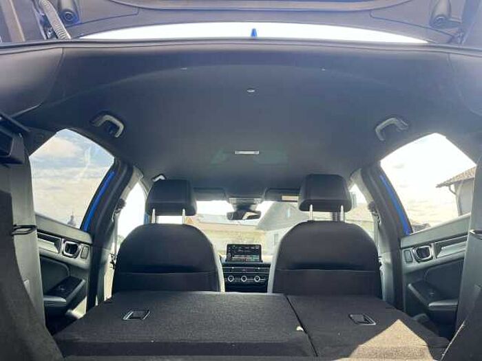 Honda Civic 2.0 e: HEV Sport