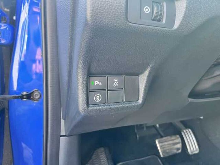 Honda Civic 2.0 e: HEV Sport