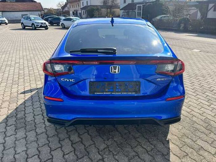Honda Civic 2.0 e: HEV Sport