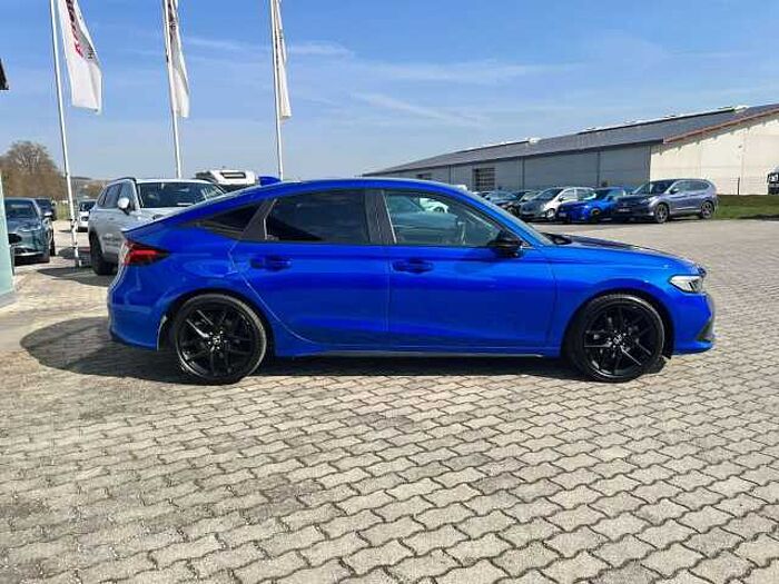 Honda Civic 2.0 e: HEV Sport