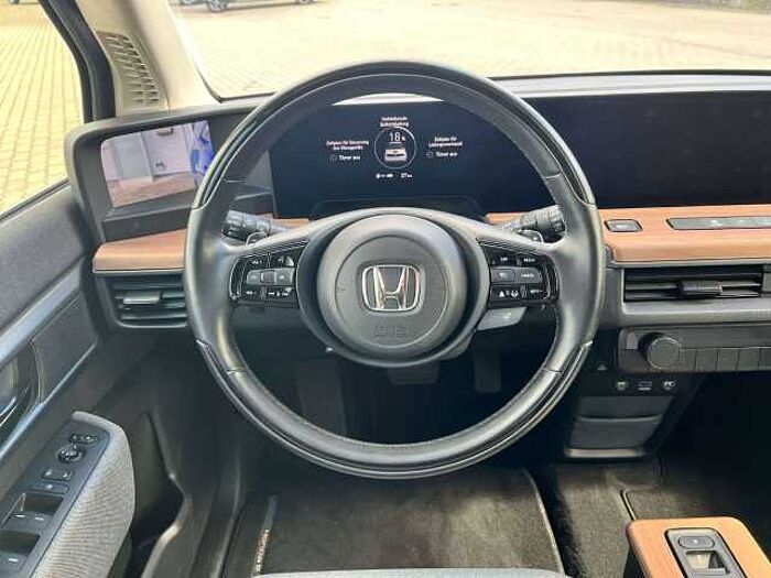 Honda e Advance