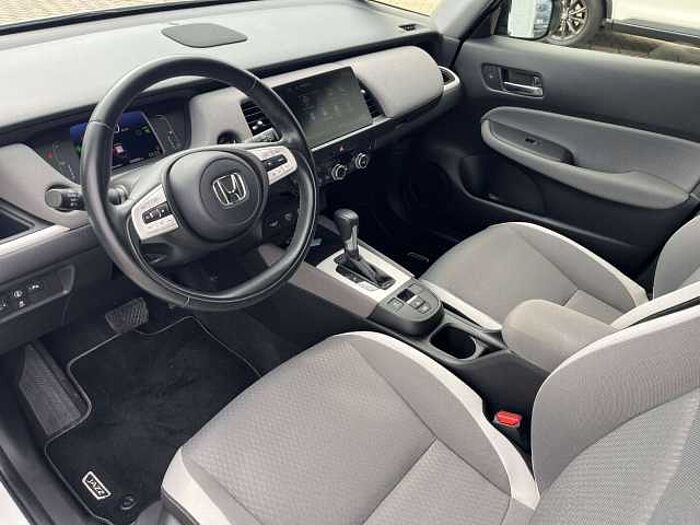 Honda Jazz 1.5 iMMD Crosstar Hybrid BI-COLOR