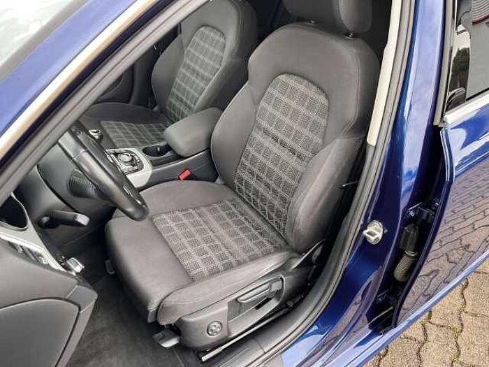 Audi A4 Avant Ambition
