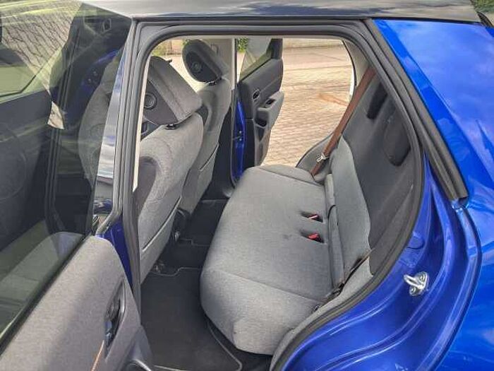 Honda e Advance