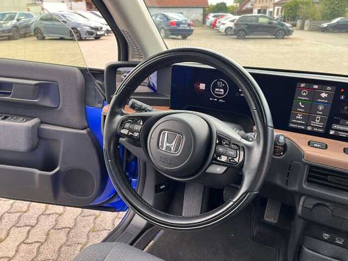Honda e Advance