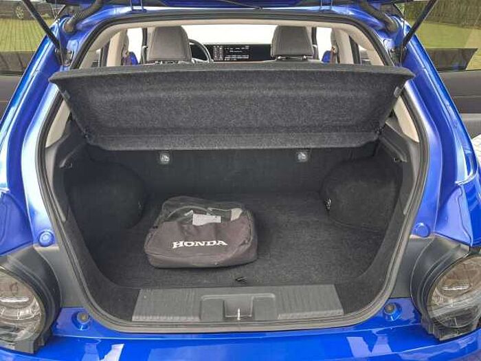 Honda e Advance