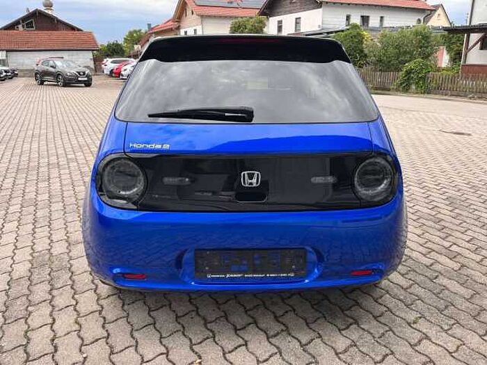 Honda e Advance
