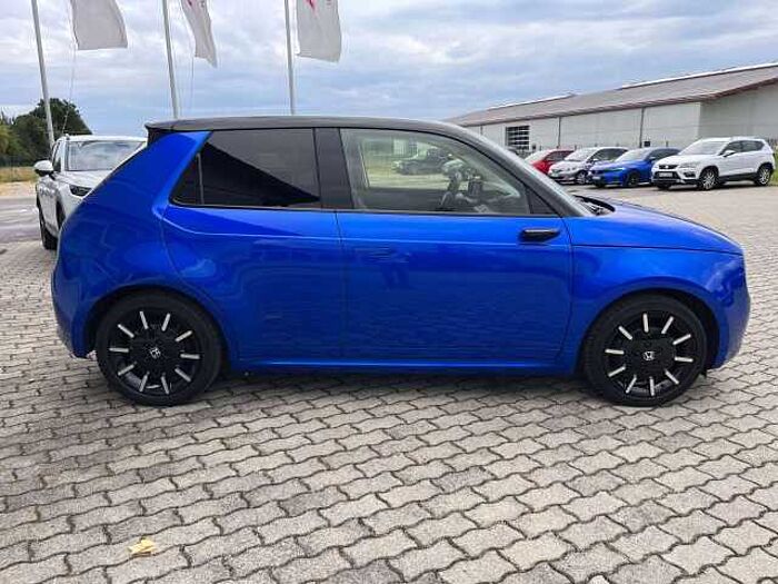 Honda e Advance