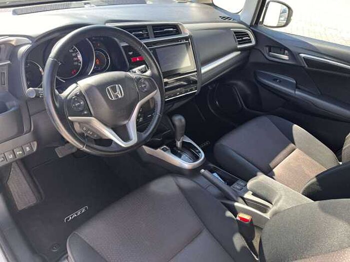 Honda Jazz 1.3 i-VTEC Elegance 1.5 i-Vtec Automatik