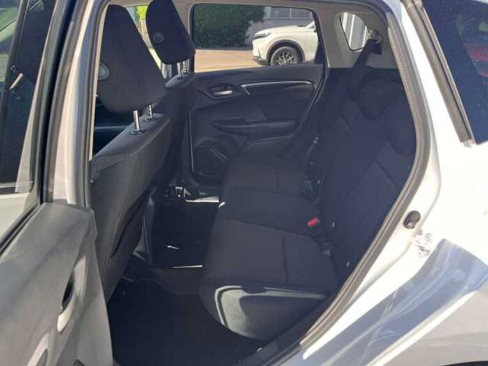 Honda Jazz 1.3 i-VTEC Elegance 1.5 i-Vtec Automatik