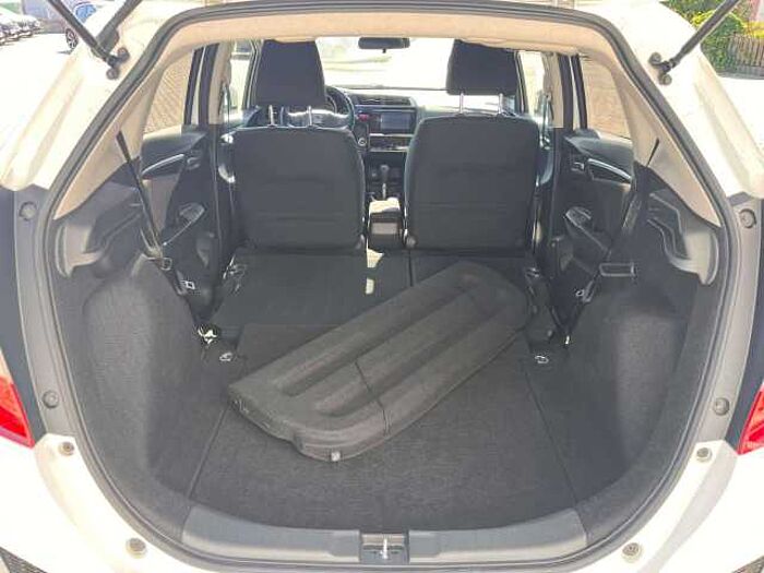Honda Jazz 1.3 i-VTEC Elegance 1.5 i-Vtec Automatik