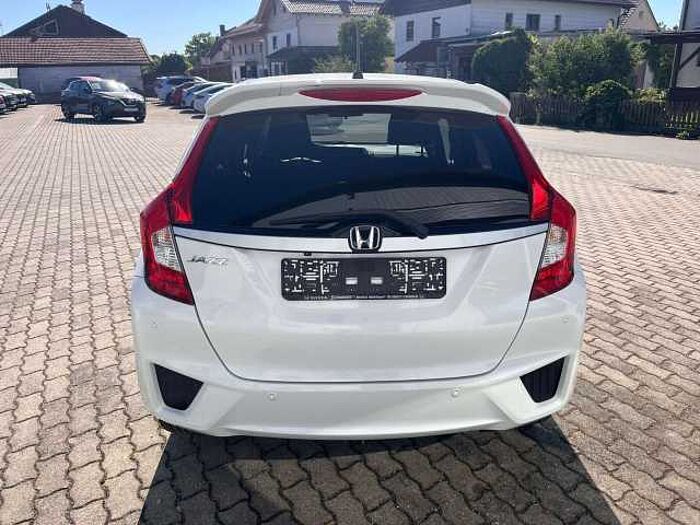 Honda Jazz 1.3 i-VTEC Elegance 1.5 i-Vtec Automatik