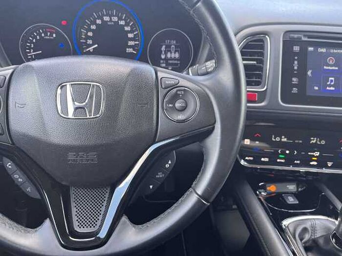 Honda HR-V 1.5 i-VTEC Executive Black Edition