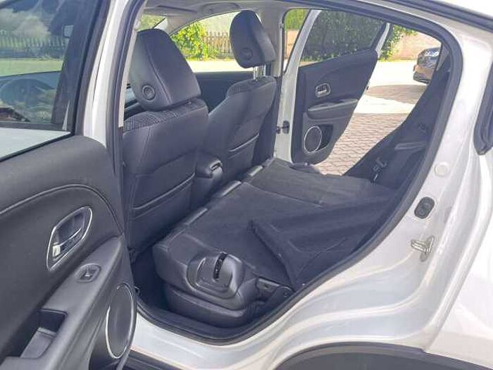 Honda HR-V 1.5 i-VTEC Executive Black Edition