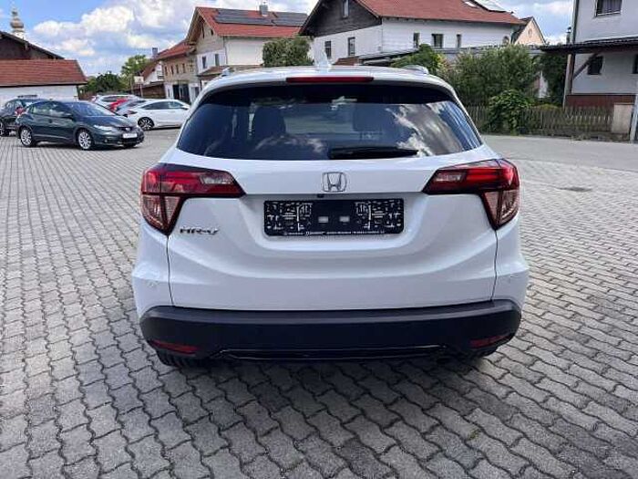 Honda HR-V 1.5 i-VTEC Executive Black Edition