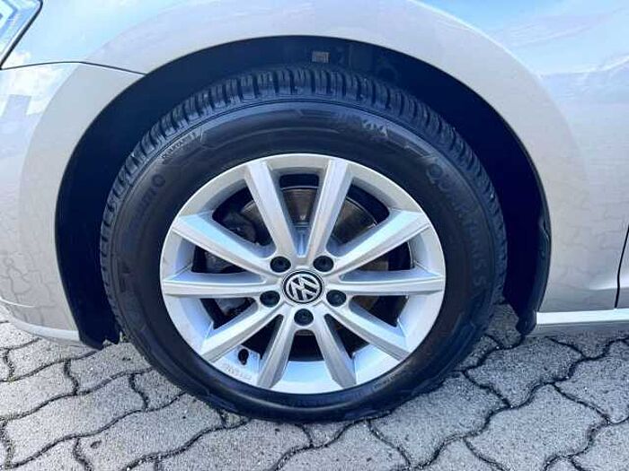 Volkswagen Golf VII Lim. Highline BMT/Start-Stopp