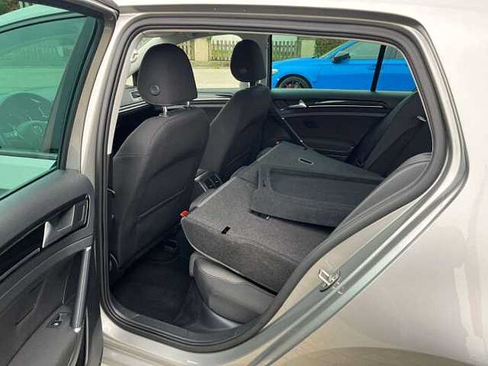 Volkswagen Golf VII Lim. Highline BMT/Start-Stopp