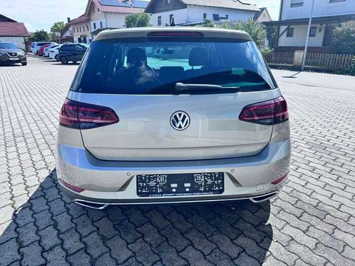 Volkswagen Golf VII Lim. Highline BMT/Start-Stopp
