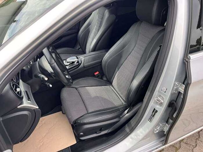 Mercedes-Benz E 220 E T-Modell E 220 d