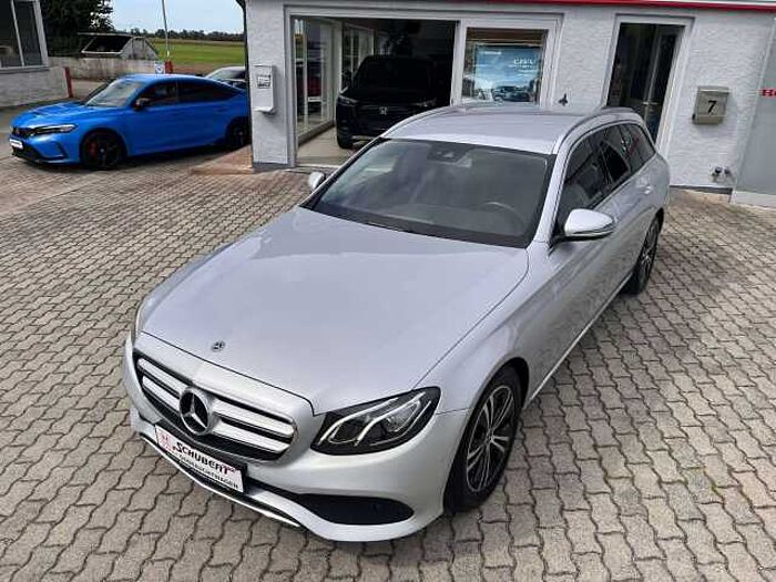 Mercedes-Benz E 220 E T-Modell E 220 d