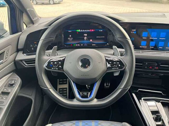 Volkswagen Golf VIII R 4Motion IQ DSG Harman