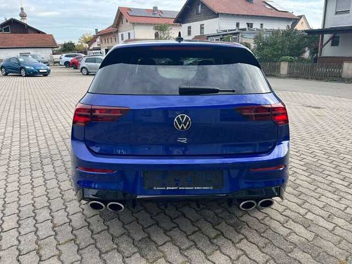 Volkswagen Golf VIII R 4Motion IQ DSG Harman