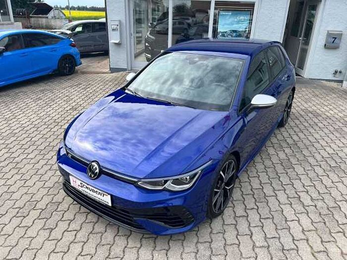 Volkswagen Golf VIII R 4Motion IQ DSG Harman