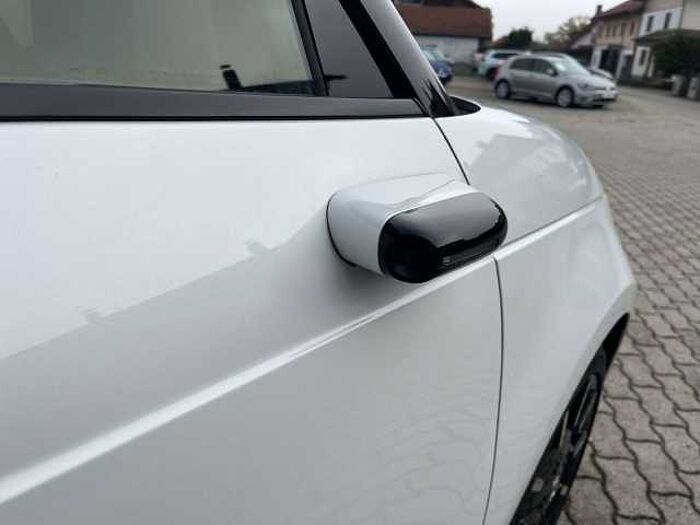 Honda e Advance