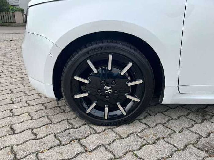 Honda e Advance
