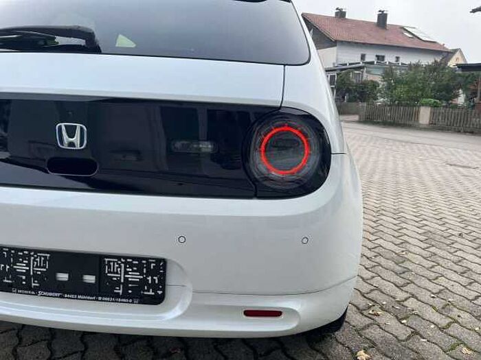 Honda e Advance
